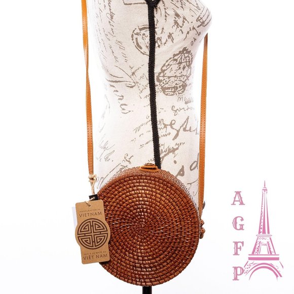 handmade Handbags - Handmade Round crossbody woven basket Handbag